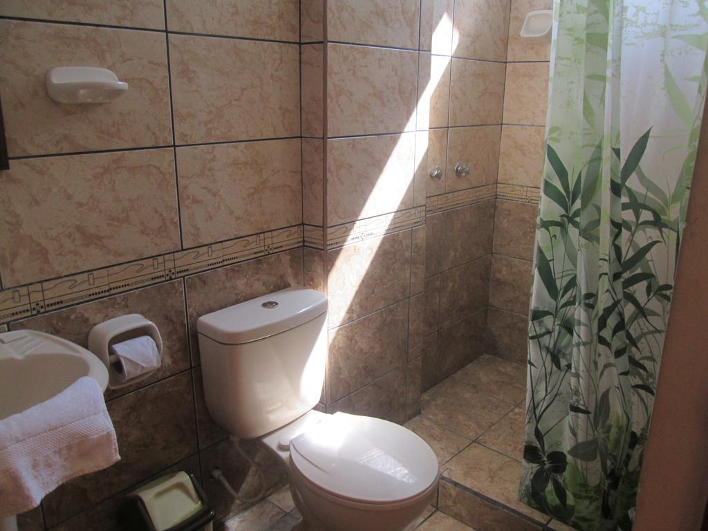 Residencia Casa Linda Hotel Iquitos Eksteriør billede